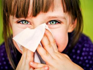child sniffles, allergies, colds